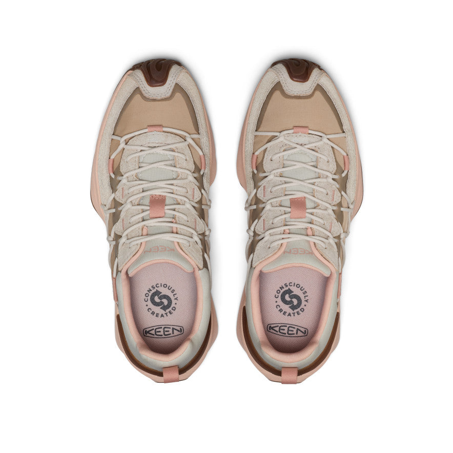 Women's UNEEK Trekker Sneaker Plaza Taupe/Cameo Rose - Image alt 4
